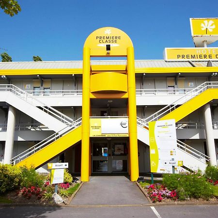 Premiere Classe Valenciennes Ouest Petite Foret Exterior foto