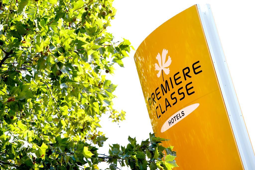 Premiere Classe Valenciennes Ouest Petite Foret Exterior foto